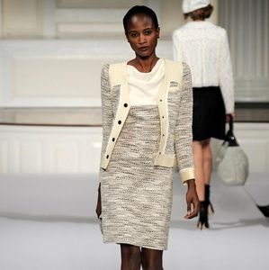 ❤️BUY2️⃣GET1️⃣🩷FREE◇$4,500 OSCAR DE LA RENTA IVORY BLK TWEED SUIT 4